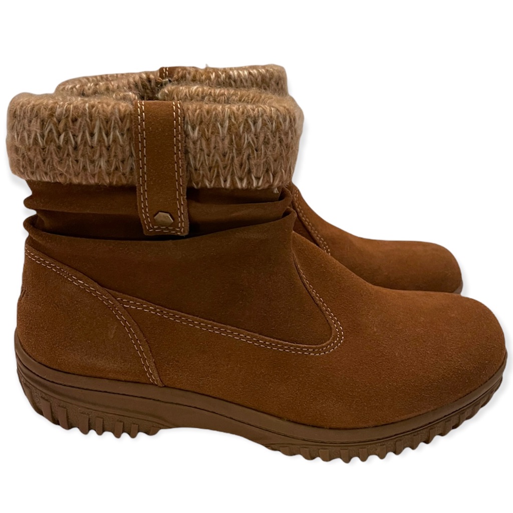 Khombu Laura Winter Bootie Chestnut Suede All Weather Ankle Boot New